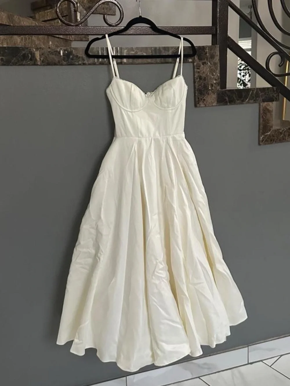 House of Cb Mademoiselle White Tulle Midi Dress